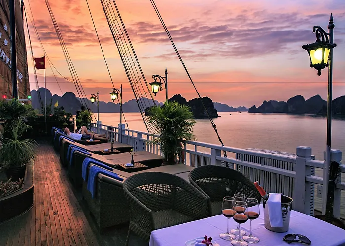  Victory Star Cruise Hạ Long