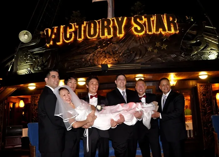 Victory Star Cruise 5* Hạ Long