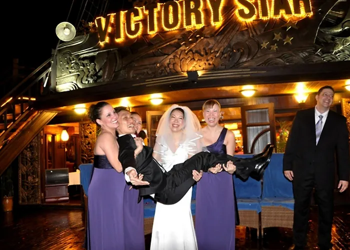 Victory Star Cruise 