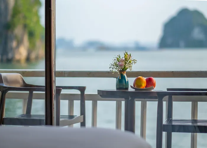 Victory Star Cruise Hạ Long